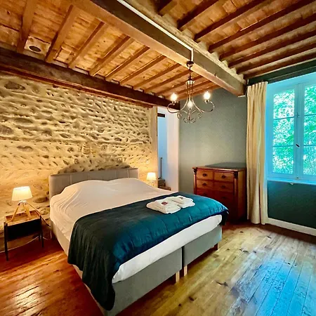 Le Moulin Du Chateau De - Piscine アパート *