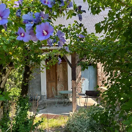 Le Moulin Du Chateau De - Piscine アパート *